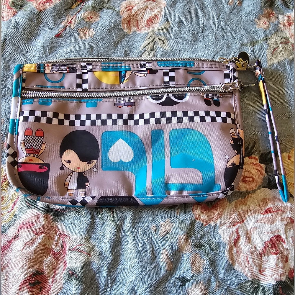 Harajuku , Wristlet Clutch